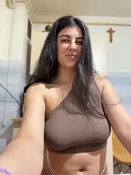 NathalieDream online show from May 2, 2026, 12:16 am