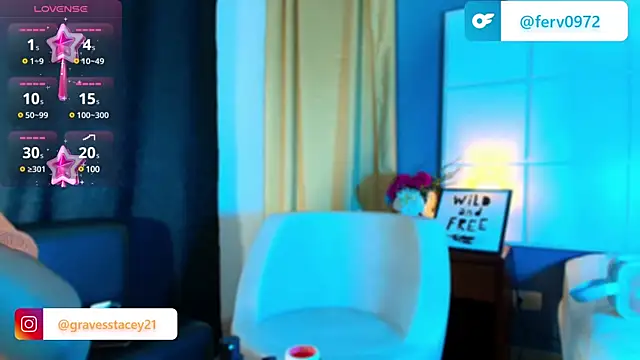 StaceyGraves  online show from December 11, 2024, 1:28 pm