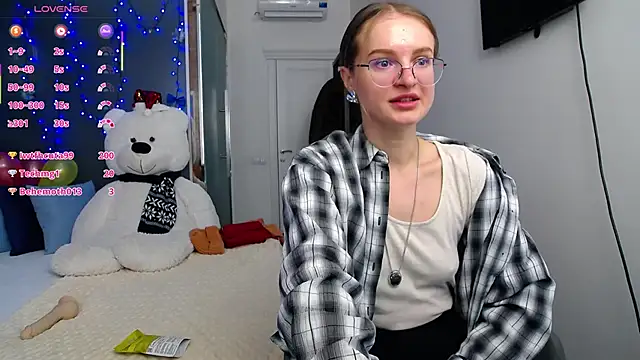 KateJonson online show from February 20, 2025, 11:31 am