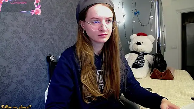 Snapshot of KateJonson chatting on October 21, 2025, 6:46 am KateJonson online show from October 21, 2025, 6:46 am