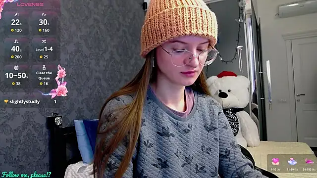 Snapshot of KateJonson chatting on October 17, 2025, 6:39 am KateJonson online show from October 17, 2025, 6:39 am