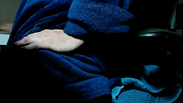 suedel65 online show from October 5, 2025, 3:41 am