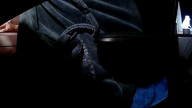 suedel65 online show from December 5, 2025, 3:05 am