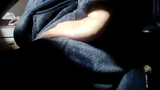 Snapshot of suedel65 chatting on February 11, 2026, 3:28 am suedel65 online show from February 11, 2026, 3:28 am