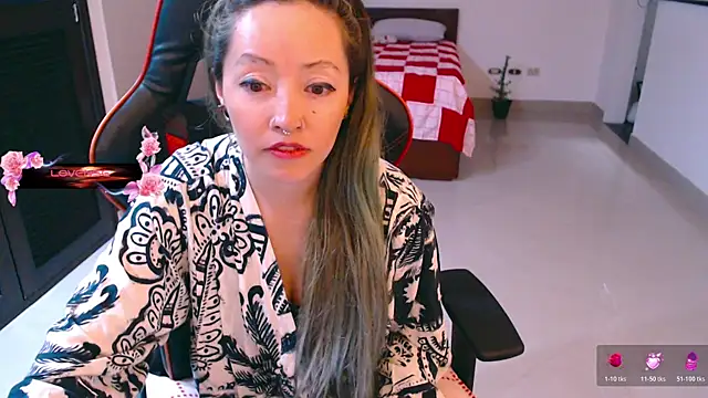 Snapshot of pink-2022 chatting on January 6, 2026, 7:18 pm pink-2022 online show from January 6, 2026, 7:18 pm