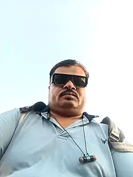 Desi Londa 143 online show from March 15, 2025, 2:03 am