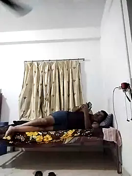 Snapshot of Desi_Londa_143 chatting on October 8, 2025, 5:02 pm Desi Londa 143 online show from October 8, 2025, 5:02 pm