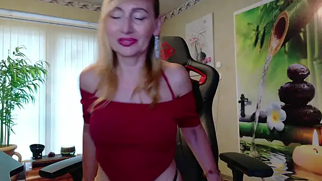 HotLana69 online show from June 30, 2026, 6:19 pm