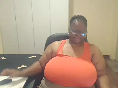 sweetnoziexx online show from March 14, 2025, 11:12 am