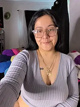 MsConejitaa online show from February 3, 2025, 5:56 pm