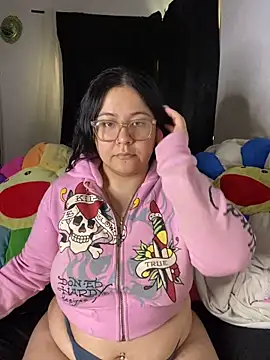 MsConejitaa online show from January 6, 2026, 4:44 pm