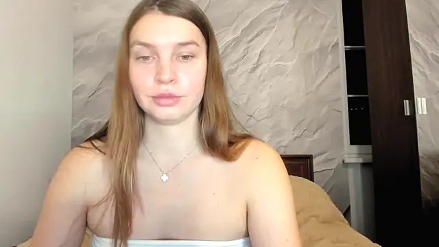 Snapshot of RubySkot chatting on December 22, 2024, 10:25 pm RubySkot online show from December 22, 2024, 10:25 pm