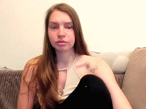 Snapshot of RubySkot chatting on June 25, 2026, 8:47 pm RubySkot online show from June 25, 2026, 8:47 pm