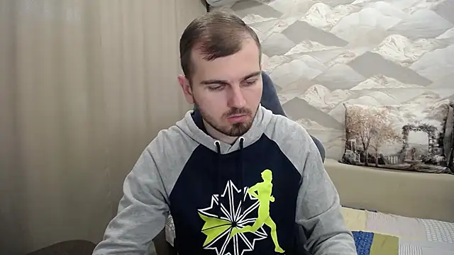 Snapshot of SerzhKorol1 chatting on September 30, 2025, 8:20 am SerzhKorol1 online show from September 30, 2025, 8:20 am