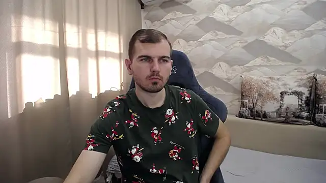 Snapshot of SerzhKorol1 chatting on October 26, 2025, 6:25 am SerzhKorol1 online show from October 26, 2025, 6:25 am