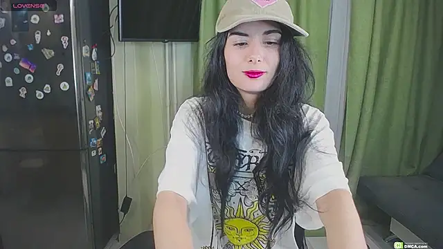 Snapshot of The_Blacksphinxxx chatting on February 18, 2025, 3:10 pm The Blacksphinxxx online show from February 18, 2025, 3:10 pm