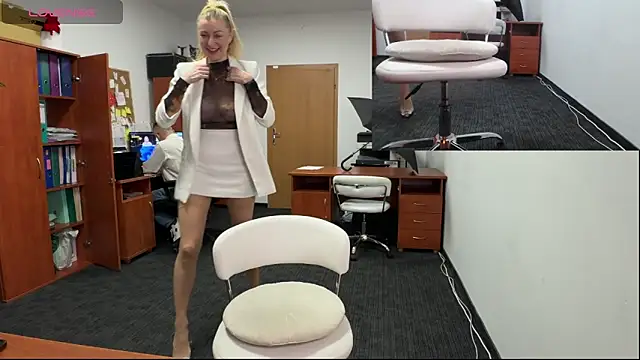 Snapshot of legsLONG chatting on March 13, 2025, 5:00 am legsLONG online show from March 13, 2025, 5:00 am