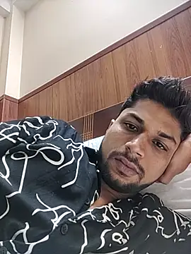 Snapshot of _IRRESISTIBLE_ chatting on October 6, 2025, 2:07 pm IRRESISTIBLE online show from October 6, 2025, 2:07 pm