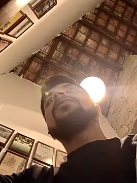 Snapshot of _IRRESISTIBLE_ chatting on October 29, 2025, 10:14 am IRRESISTIBLE online show from October 29, 2025, 10:14 am