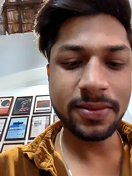  IRRESISTIBLE  online show from April 7, 2026, 7:43 am