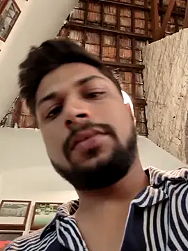 Snapshot of _IRRESISTIBLE_ chatting on October 26, 2025, 6:47 am IRRESISTIBLE online show from October 26, 2025, 6:47 am