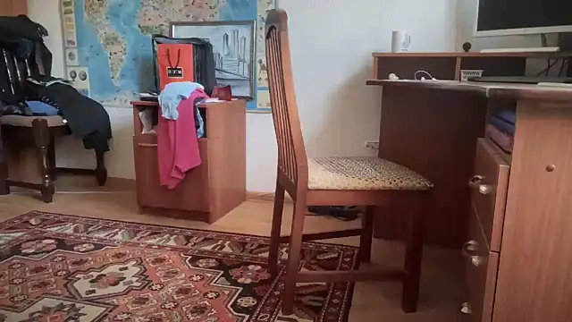 Snapshot of Lamonteik chatting on September 19, 2025, 8:40 am Lamonteik online show from September 19, 2025, 8:40 am