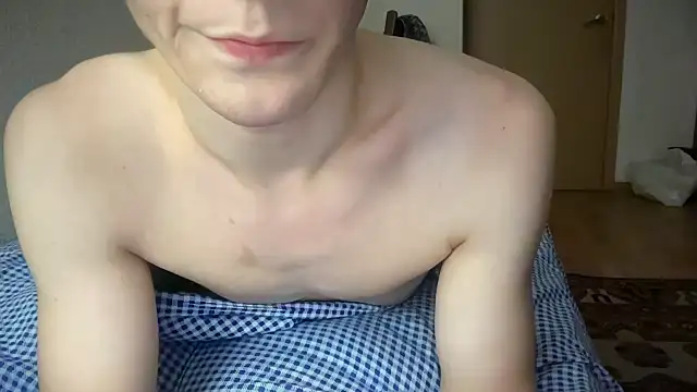 Snapshot of Lamonteik chatting on October 25, 2025, 12:21 am Lamonteik online show from October 25, 2025, 12:21 am