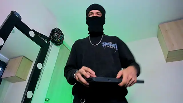 Samuel Suarez online show from September 21, 2025, 8:58 pm