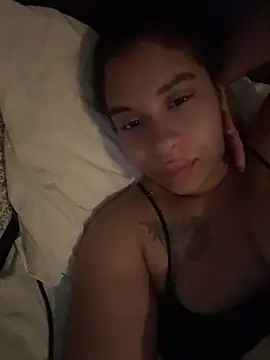 mellowyelloo online show from July 20, 2026, 7:27 am