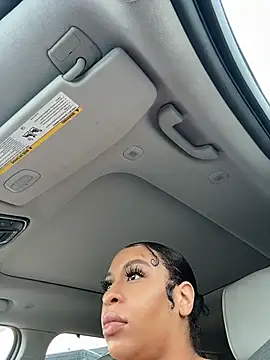 mellowyelloo online show from June 30, 2026, 12:05 pm