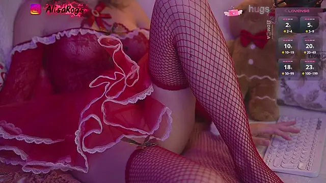 Snapshot of AlisaRogs chatting on December 18, 2025, 10:02 pm AlisaRogs online show from December 18, 2025, 10:02 pm