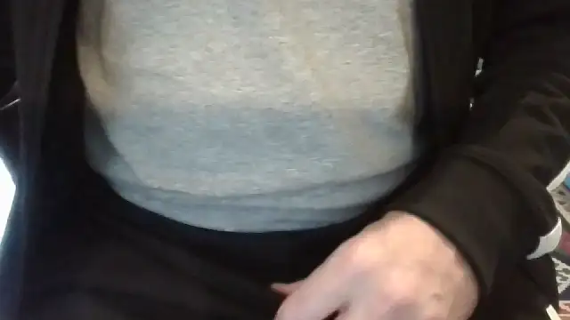 Snapshot of alessex24 chatting on October 20, 2025, 8:15 am alessex24 online show from October 20, 2025, 8:15 am