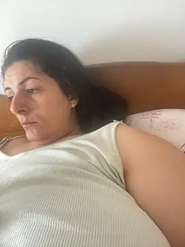 Mary Hot  online show from September 24, 2025, 1:39 pm