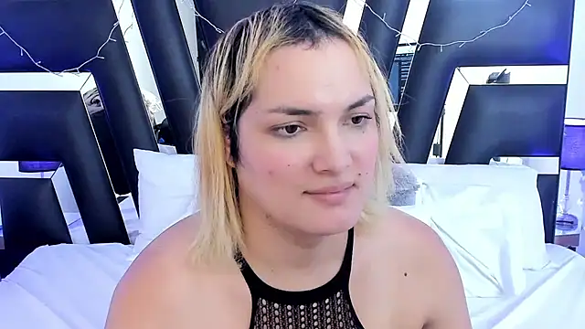 Snapshot of katya_kozlov chatting on March 2, 2025, 10:16 am katya kozlov online show from March 2, 2025, 10:16 am