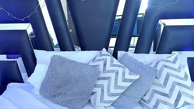 Snapshot of katya_kozlov chatting on February 24, 2025, 3:33 am katya kozlov online show from February 24, 2025, 3:33 am