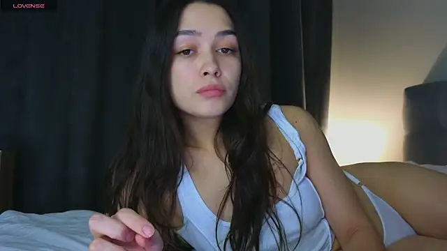 Snapshot of mo1ly chatting on February 17, 2025, 1:11 pm mo1ly online show from February 17, 2025, 1:11 pm