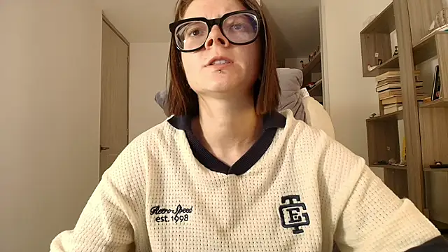 Snapshot of Arya_starrk chatting on October 3, 2025, 2:29 pm Arya starrk online show from October 3, 2025, 2:29 pm