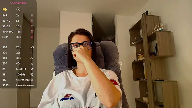 Arya starrk online show from November 3, 2025, 2:31 pm