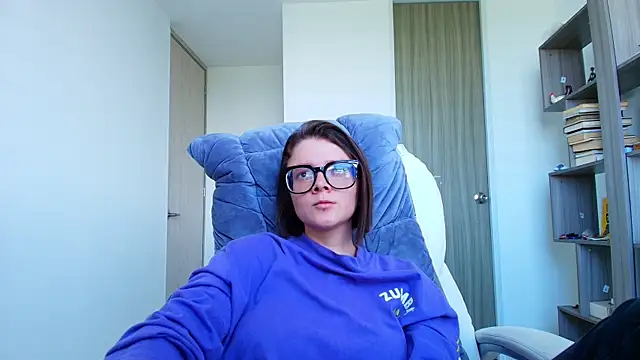 Snapshot of Arya_starrk chatting on September 25, 2025, 2:34 pm Arya starrk online show from September 25, 2025, 2:34 pm