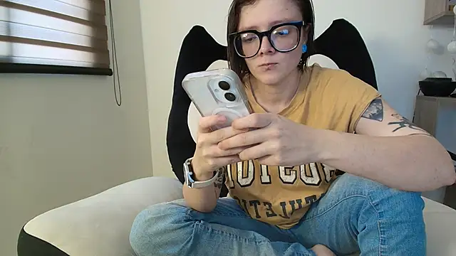 Snapshot of Arya_starrk chatting on February 11, 2026, 10:20 pm Arya starrk online show from February 11, 2026, 10:20 pm