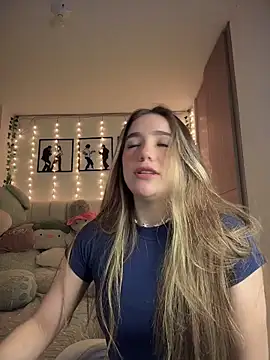 Snapshot of ShelbyHagen chatting on January 7, 2026, 2:27 am ShelbyHagen online show from January 7, 2026, 2:27 am