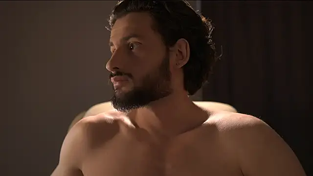 Keen   Luckystrike online show from April 10, 2026, 5:58 am