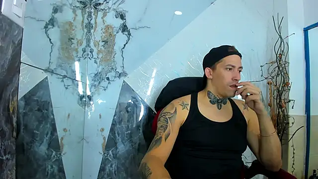 Snapshot of yeckodream chatting on December 22, 2025, 5:18 am yeckodream online show from December 22, 2025, 5:18 am