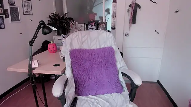 Snapshot of gothic_do11 chatting on October 22, 2025, 3:55 pm gothic do11 online show from October 22, 2025, 3:55 pm