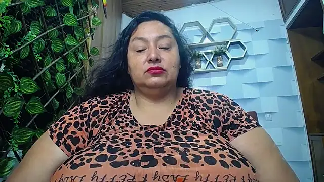 TistMature online show from November 8, 2025, 1:03 pm