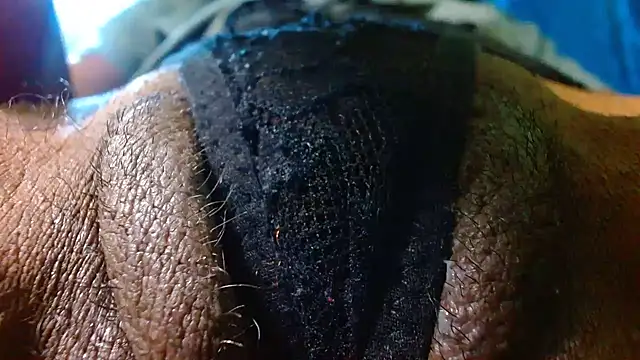 Snapshot of bethanywilson_23 chatting on December 3, 2025, 11:20 am bethanywilson 23 online show from December 3, 2025, 11:20 am