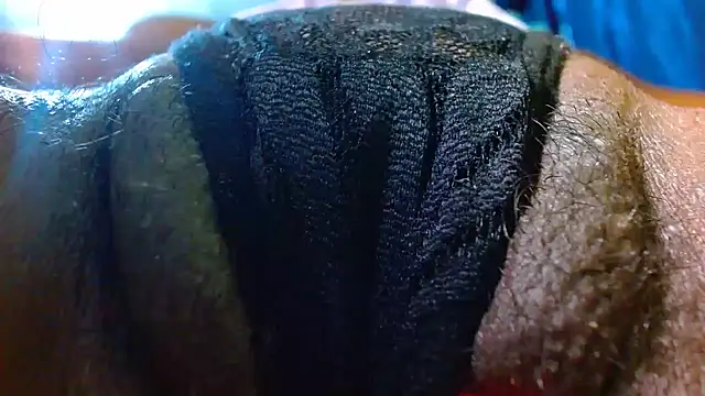 Snapshot of bethanywilson_23 chatting on December 21, 2025, 5:36 pm bethanywilson 23 online show from December 21, 2025, 5:36 pm