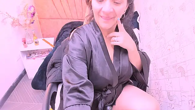 Snapshot of MarilynMiilf_ chatting on September 12, 2025, 8:36 am MarilynMiilf online show from September 12, 2025, 8:36 am