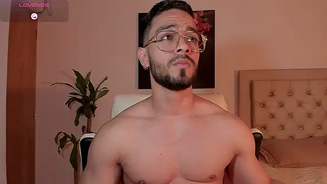 Snapshot of Josseph1_ chatting on September 29, 2025, 12:06 am Josseph1  online show from September 29, 2025, 12:06 am