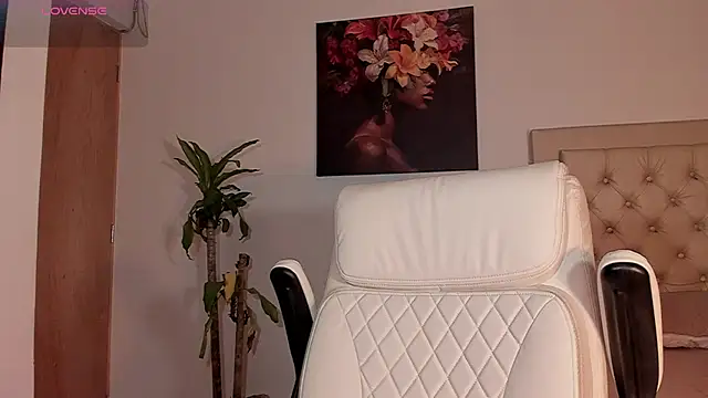 Snapshot of Josseph1_ chatting on October 28, 2025, 10:09 pm Josseph1  online show from October 28, 2025, 10:09 pm